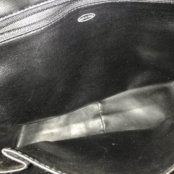 💎 CHANEL 💎 chevron lambskin zipper tote - Picture 11 of 15